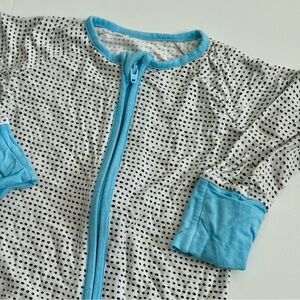 Little Sleepies Bamboo Zippy Pajamas 3-6 Months – Black Dot Print with Blue Trim